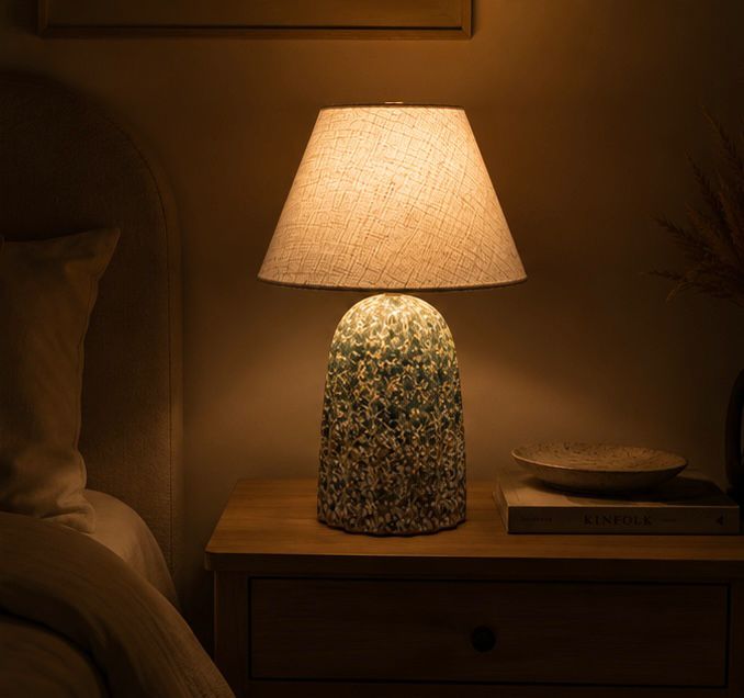 Verde Bloom Ceramic Table Lamp – Artistic Elegance
