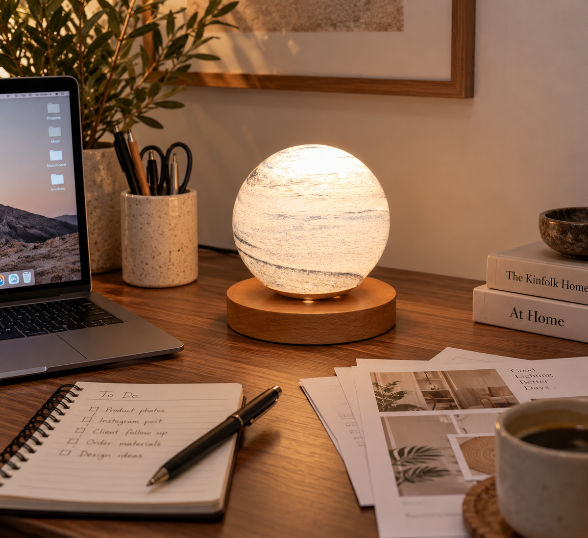 Arctic Veil Glass Table Lamp – Soft Glow